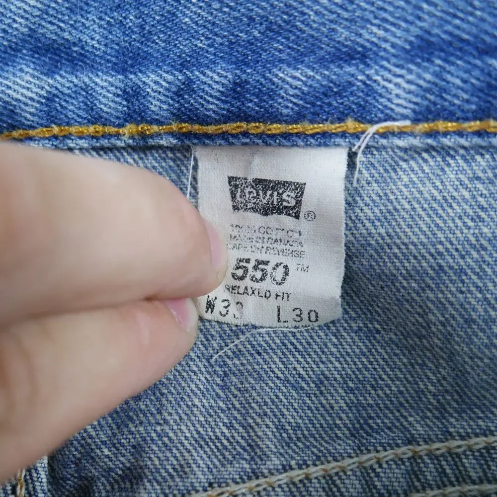 Vintage Y2K Levis 550 Relaxed Fit 33 x 30 Paint Thrashed Blue‎ Jeans Mens FLAW
